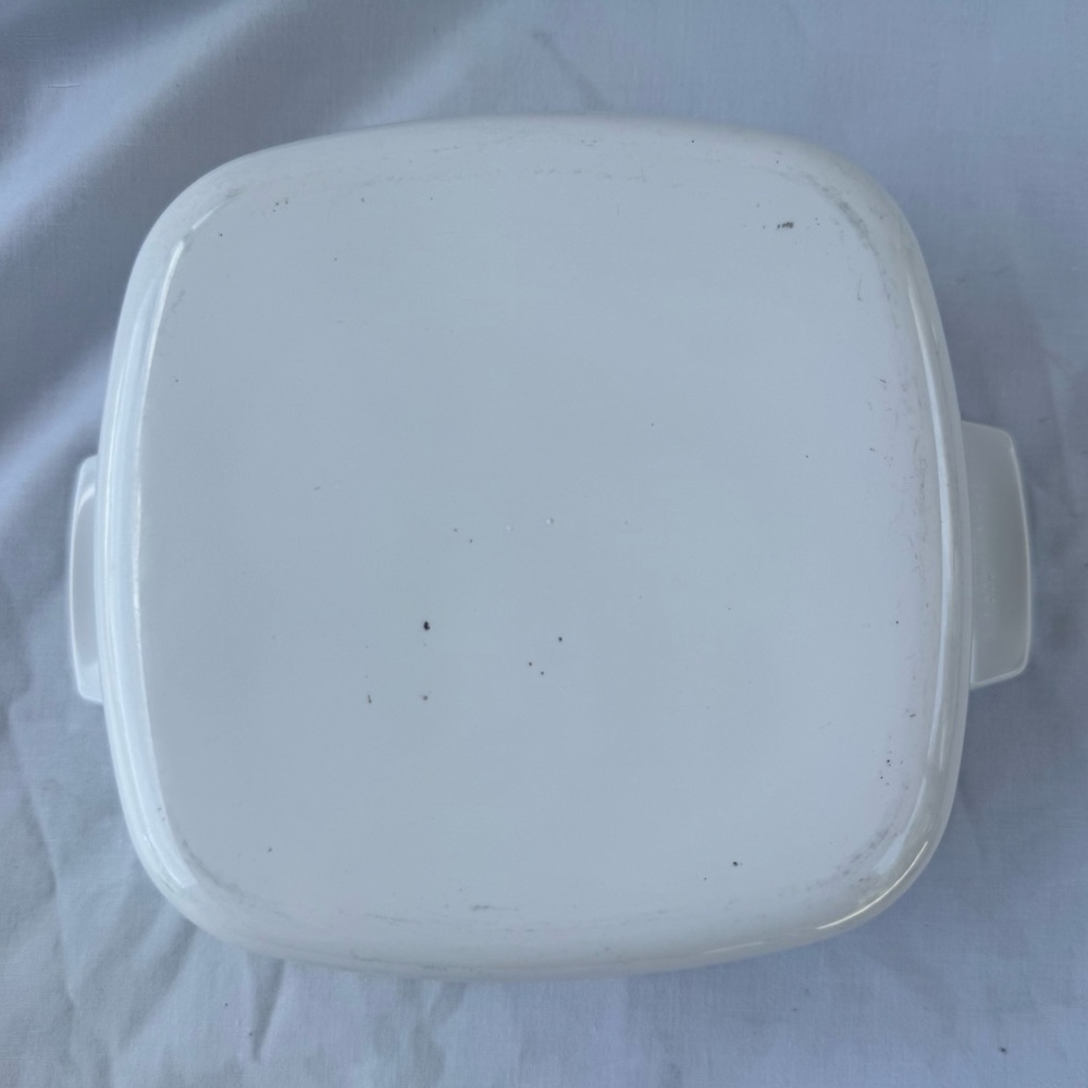 Vintage CorningWare Shadow Iris 1.5-Liter Casserole Dish with Lid A- 1 1/2-B - Picture 8 of 14